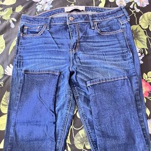 Hollister jeans size 13 R.